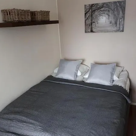 1br In The Center Of